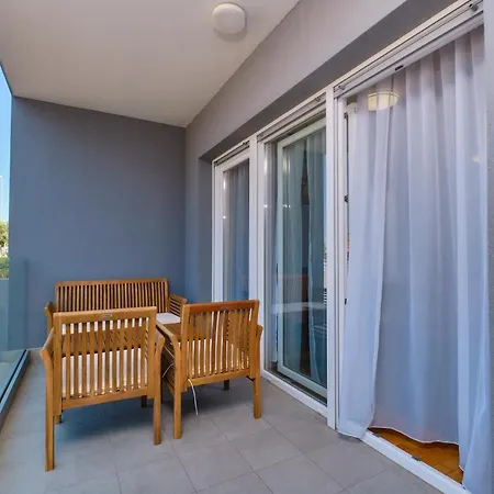 Nora Mali Lošinj