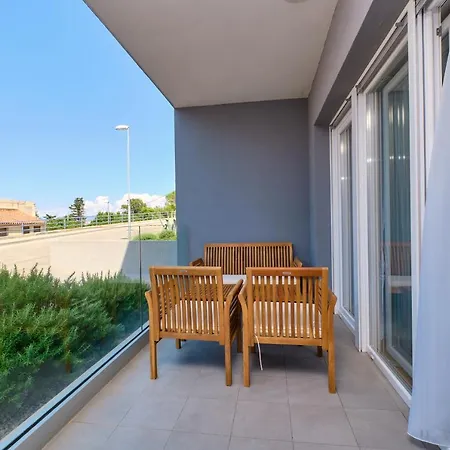Nora Apartament *
